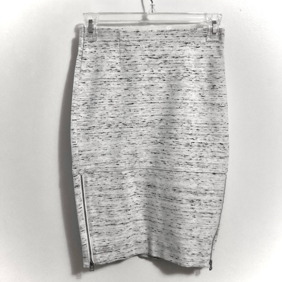 ARITZIA | Wilfred Campagne Pencil skirt size 0 - Picture 2 of 2